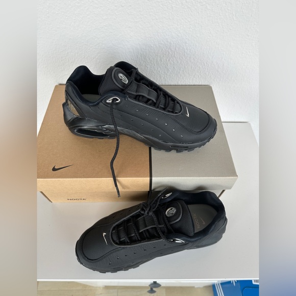 The Drake shoes men’s 7 inch women’s 8.5 HOT STEP AIR TERRA / NOCTA BLACK - Picture 6 of 7